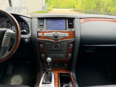 Used 2015 INFINITI QX80 2WD w/ Deluxe Technology Package image 12