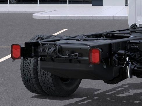 New 2026 GMC Sierra 3500 Pro image 11