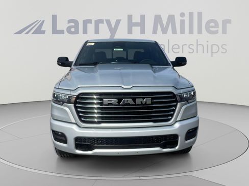 New 2026 RAM 1500 Laramie AWD/4WD image 8