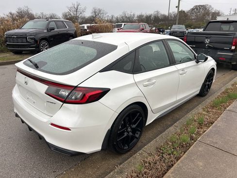 Used 2023 Honda Civic Sport image 5