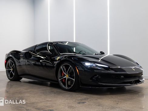 Used 2023 Ferrari 296 GTS RWD image 20