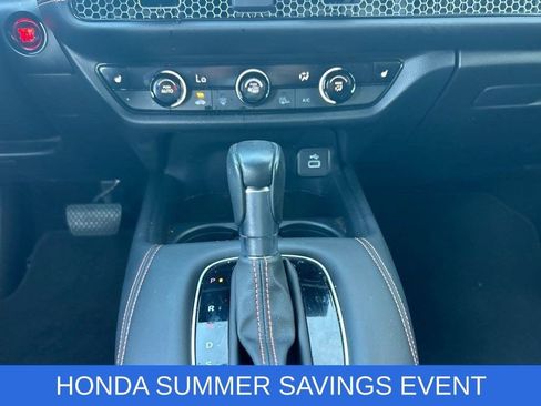 Used 2025 Honda HR-V Sport image 17