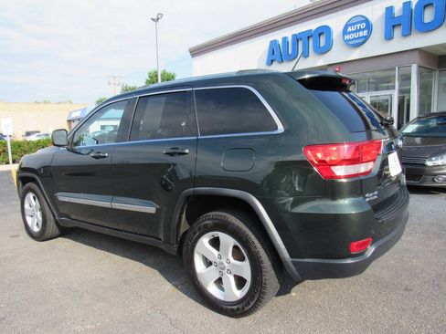 Used 2011 Jeep Grand Cherokee Laredo AWD/4WD image 7