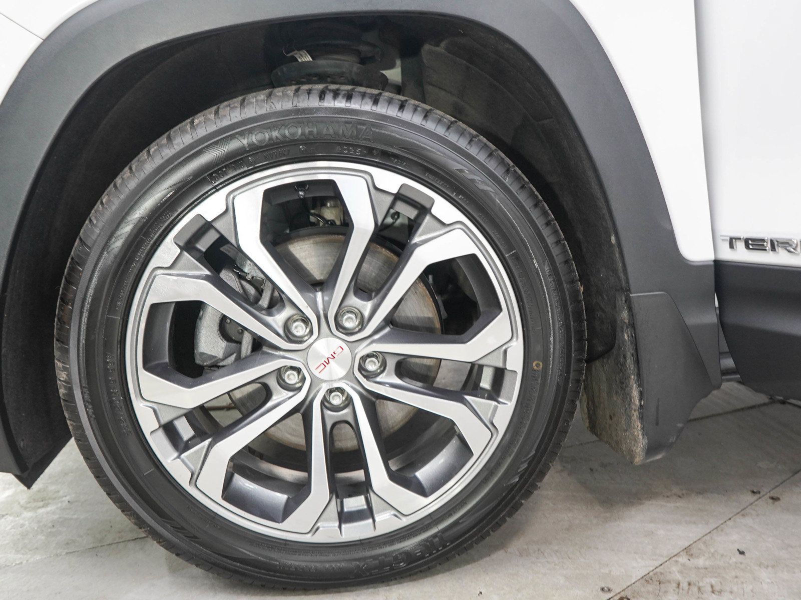 Used 2020 GMC Terrain SLT w/ Preferred Package AWD/4WD image 31