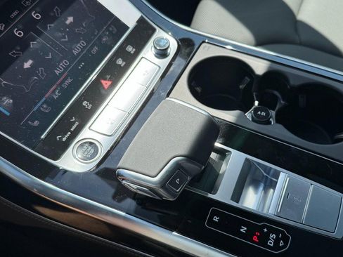 New 2025 Audi Q7 3.0T Premium Plus image 14