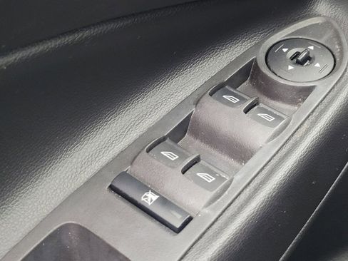 Used 2019 Ford Escape S FWD image 27