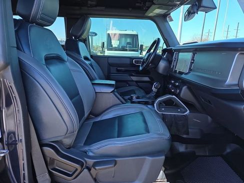 Used 2021 Ford Bronco Outer Banks w/ Sasquatch Package image 15