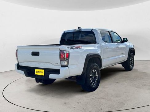 Used 2021 Toyota Tacoma TRD Off-Road image 5