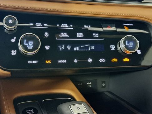 New 2026 INFINITI QX60 Autograph w/ Autograph Tech Package image 18