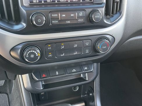 Used 2016 Chevrolet Colorado LT w/ LT Convenience Package AWD/4WD image 29