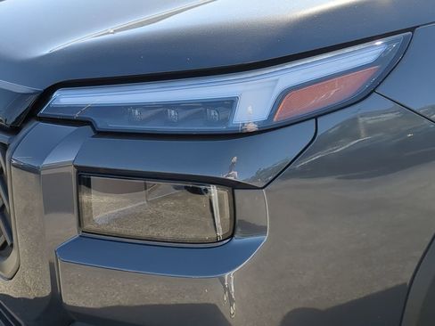 New 2026 Subaru Outback Limited AWD/4WD image 7