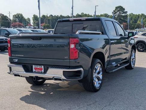 Used 2025 Chevrolet Silverado 1500 LT w/ Z71 Off-Road Package AWD/4WD image 3