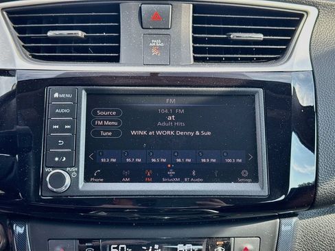 Used 2019 Nissan Sentra SR FWD image 14