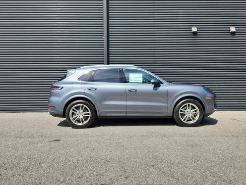New 2026 Porsche Cayenne image 6