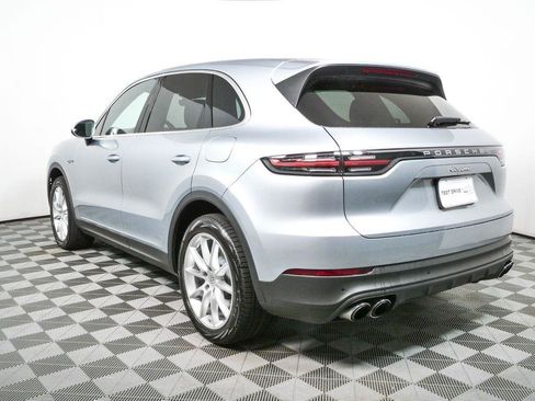 Certified 2022 Porsche Cayenne Coupe AWD/4WD image 3