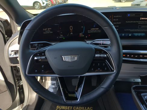 Certified 2024 Cadillac Lyriq Luxury image 29