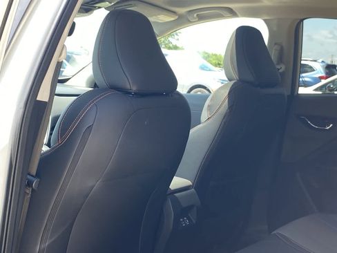 Certified 2025 Subaru Crosstrek 2.5i Limited w/ Crosstrek Mirror Package AWD/4WD image 17
