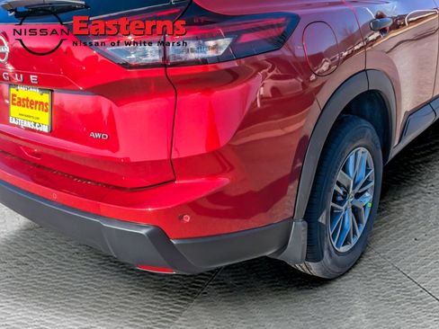 New 2025 Nissan Rogue S AWD/4WD image 11