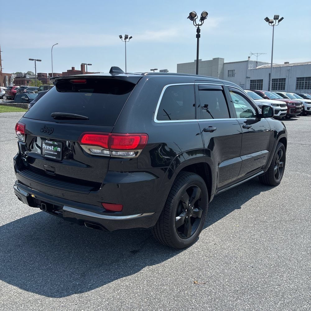 Used 2016 Jeep Grand Cherokee High Altitude AWD/4WD image 3