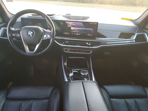 Used 2025 BMW X5 xDrive50e image 24