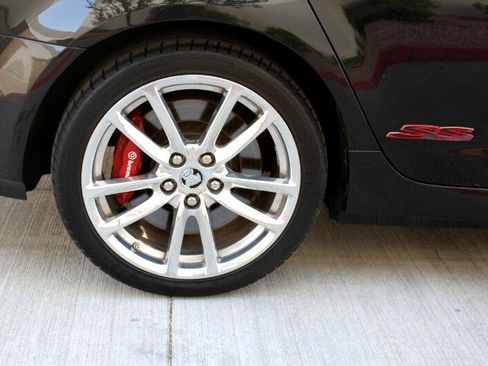 Used 2015 Chevrolet SS image 42