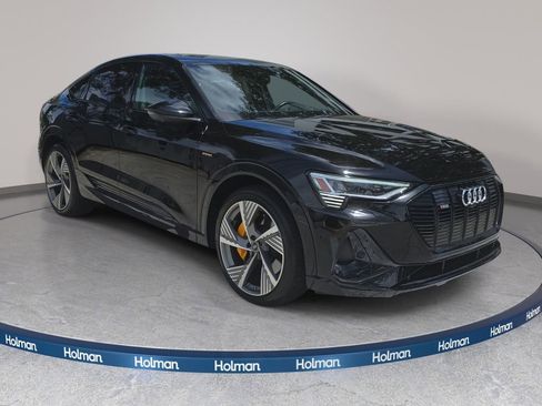 Used 2023 Audi e-tron Prestige w/ Prestige Package AWD/4WD image 4