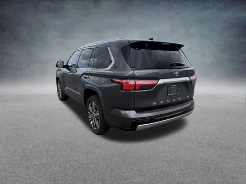 Used 2023 Toyota Sequoia Capstone AWD/4WD image 3
