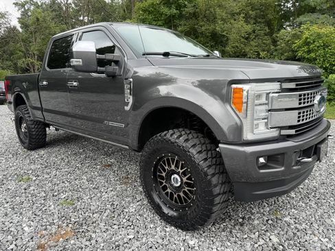 Used 2018 Ford F250 Platinum w/ Platinum Ultimate Package AWD/4WD image 1