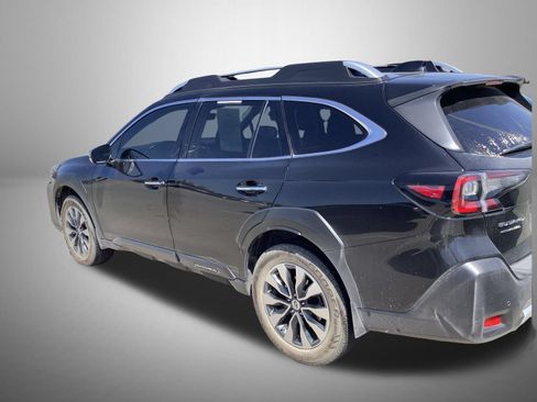 Used 2023 Subaru Outback Touring XT AWD/4WD image 2