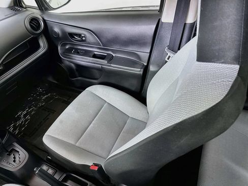 Used 2015 Toyota Prius C One FWD image 21