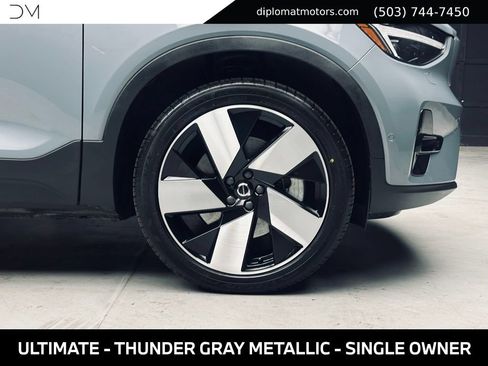Used 2023 Volvo XC40 Recharge Ultimate w/ Protection Package Premier AWD/4WD image 41