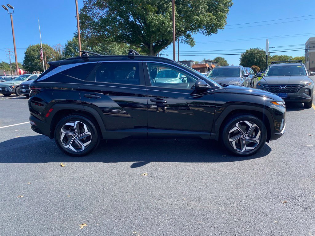 Used 2023 Hyundai Tucson SEL w/ Convenience Package AWD/4WD image 2