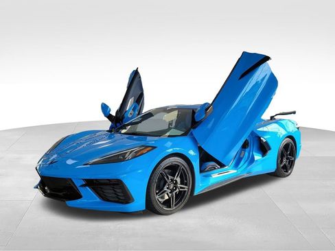Used 2022 Chevrolet Corvette Stingray Premium Cpe w/ Battery Protection Package RWD image 7
