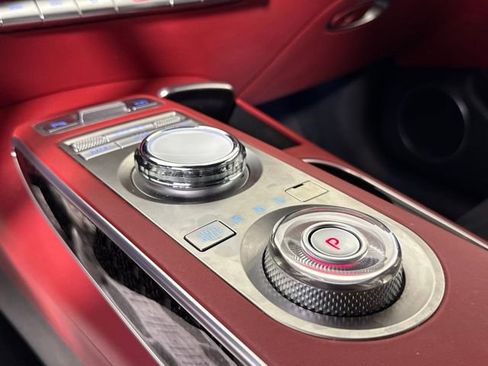 Used 2022 Genesis GV70 3.5T Sport w/ Sport Prestige Package image 21