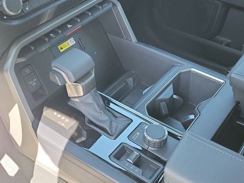 New 2026 Toyota Tundra SR5 AWD/4WD image 18