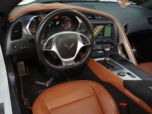 Used 2017 Chevrolet Corvette Z06 image 8