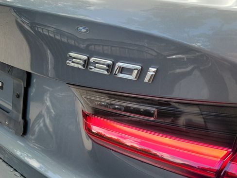 Used 2023 BMW 330i Sedan w/ Driving Assistance Package RWD image 5