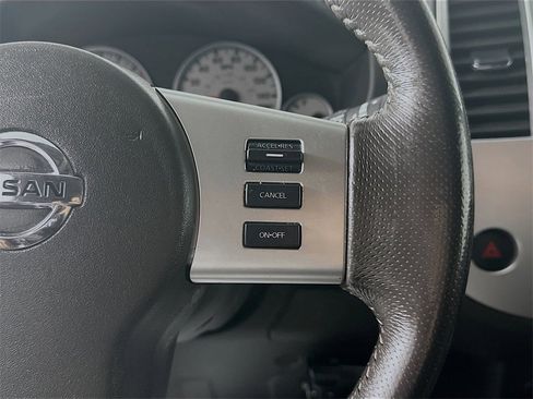 Used 2018 Nissan Frontier PRO-4X w/ Pro-4x Luxury Package image 26