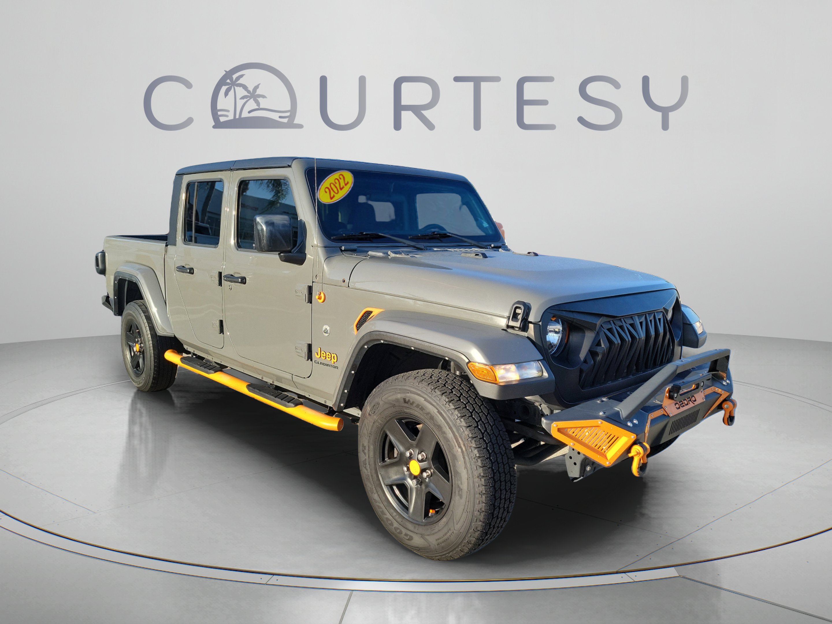 Used 2022 Jeep Gladiator Sport AWD/4WD image 4