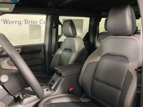 New 2025 Ford Bronco Outer Banks image 14