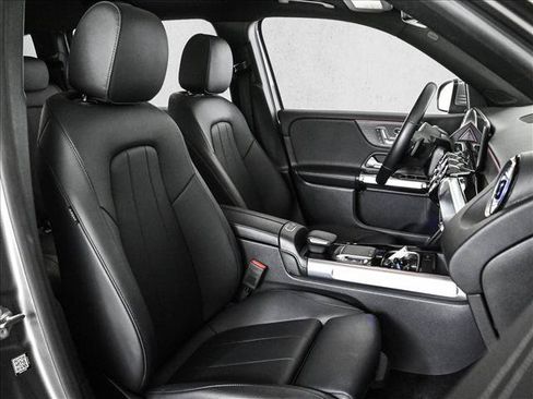 Certified 2023 Mercedes-Benz GLB 250 4MATIC image 23