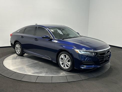 Used 2020 Honda Accord LX image 2