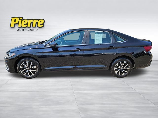Used 2025 Volkswagen Jetta S FWD image 2