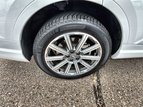 Used 2018 Audi Q7 3.0T Prestige w/ Prestige Package image 23