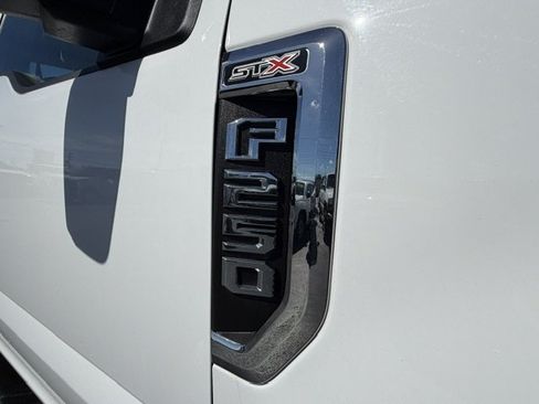 Used 2022 Ford F250 XL w/ STX Appearance Package AWD/4WD image 20