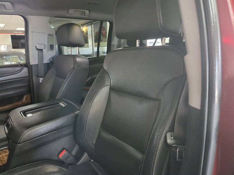 Used 2020 Chevrolet Suburban Premier w/ Max Trailering Package AWD/4WD image 36