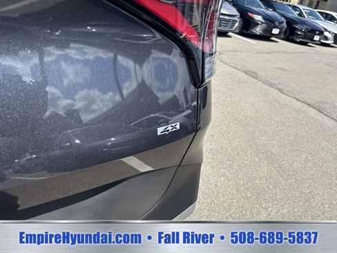 Used 2023 Kia Sportage EX AWD/4WD image 6