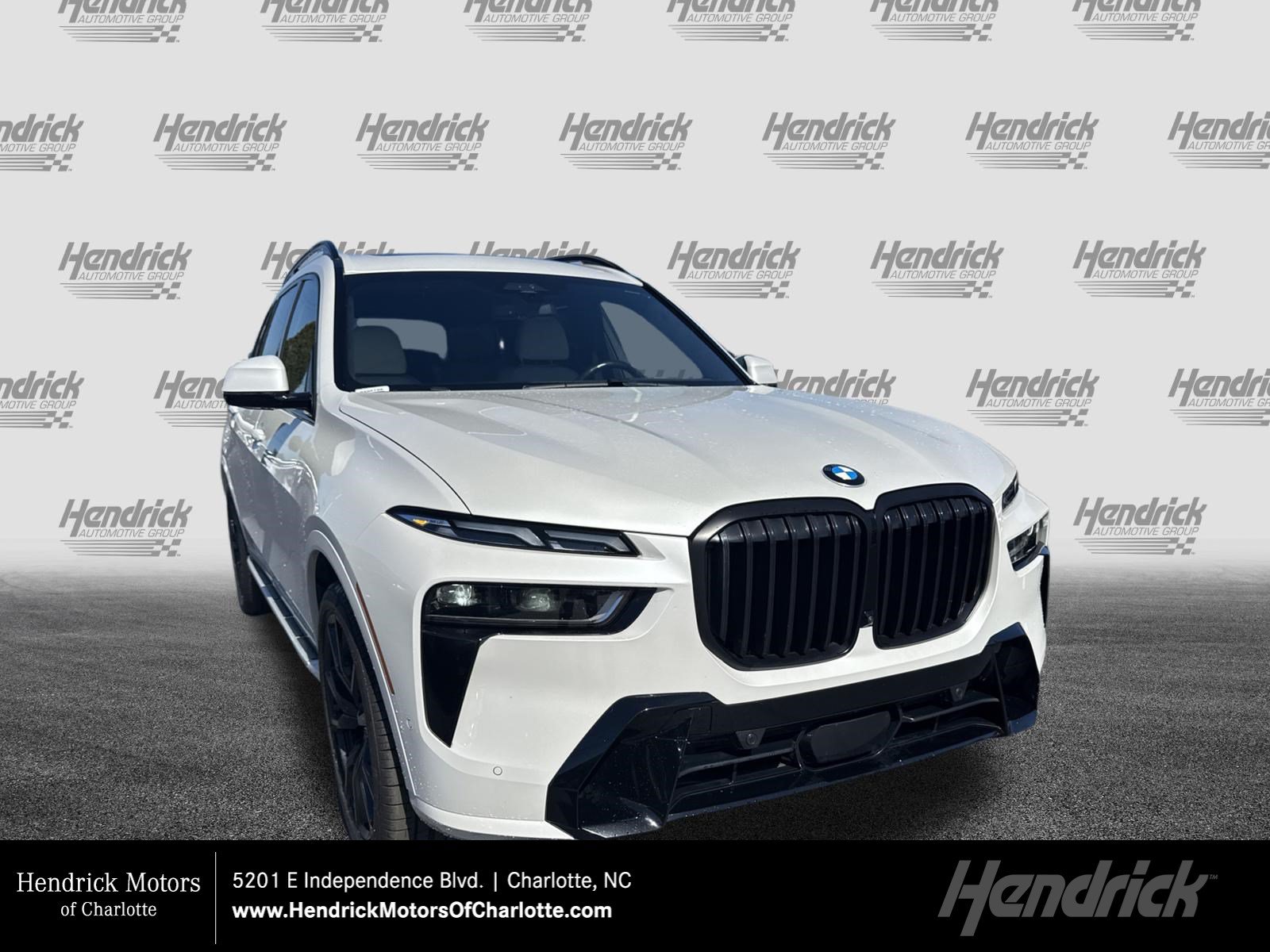Used 2023 BMW X7 xDrive40i w/ Executive Package AWD/4WD image 1