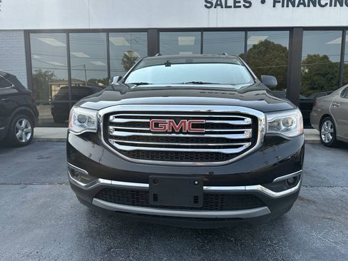 Used 2019 GMC Acadia SLT AWD/4WD image 3