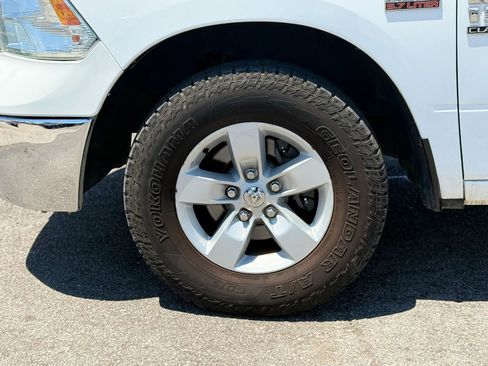 Used 2020 RAM 1500 Tradesman w/ Chrome Plus Package RWD image 38